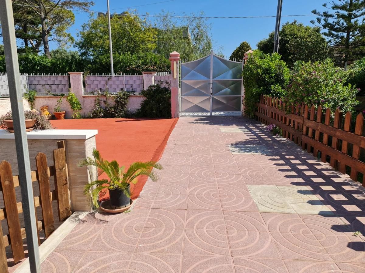 B&B Daniela Leporano Exterior foto